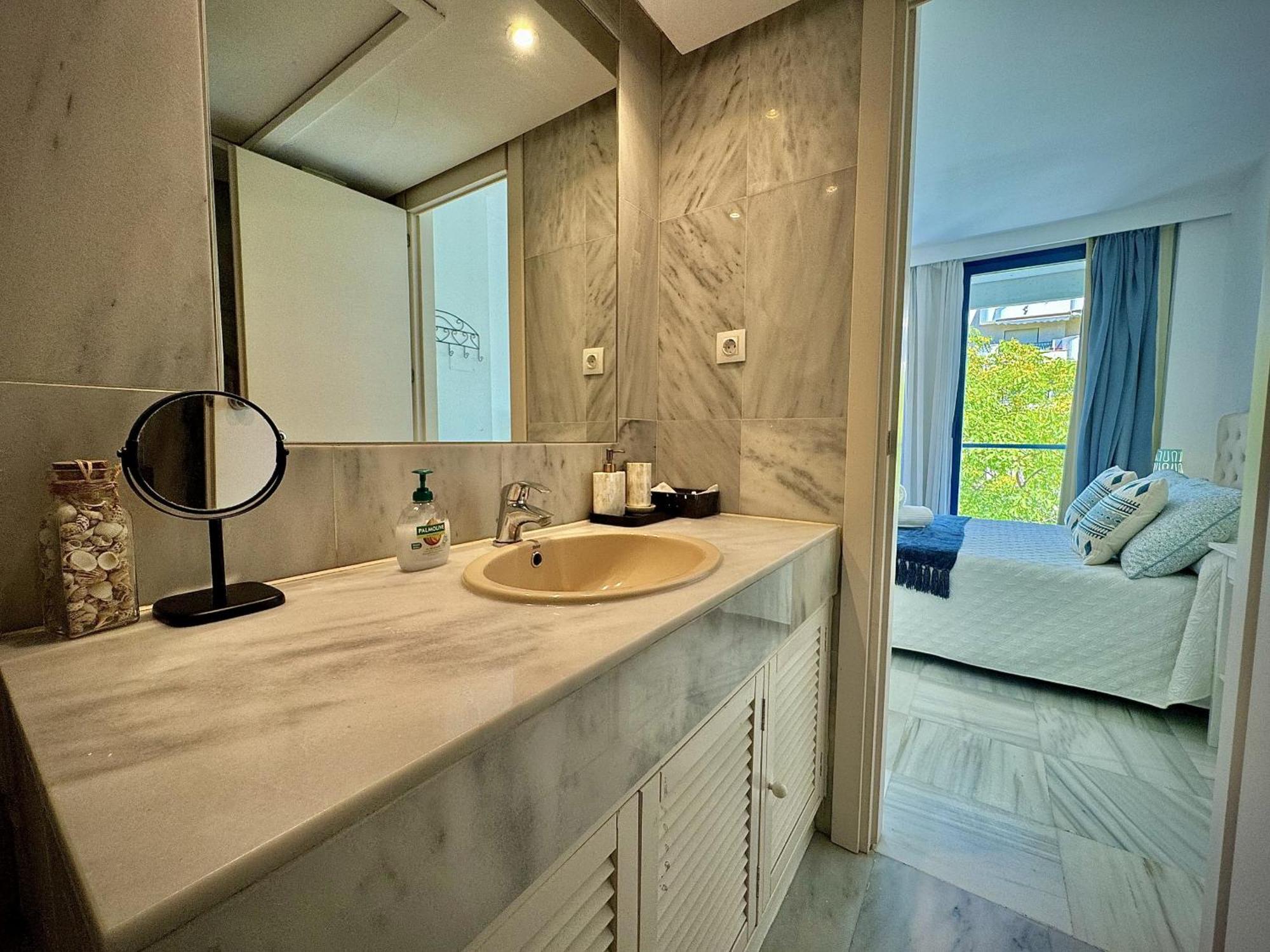 Rumah liburan House With Pool By Homing